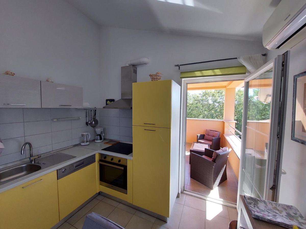 Lana Apartment Fazana Ngoại thất bức ảnh